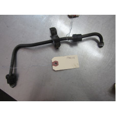 19M021 Regulator to Right Fuel Rail For 01-04 Chevrolet Silverado 2500 HD  6.6  Duramax Diesel